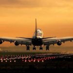 США и Великобритания вводят определенные запреты для пассажиров самолетов