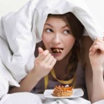 Почему от недосыпания больше хочется есть
